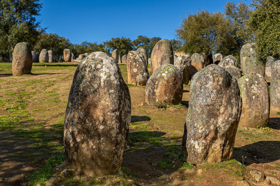 Cromeleque dos Almendres, monumentos megalíticos e neolíticos em Évora